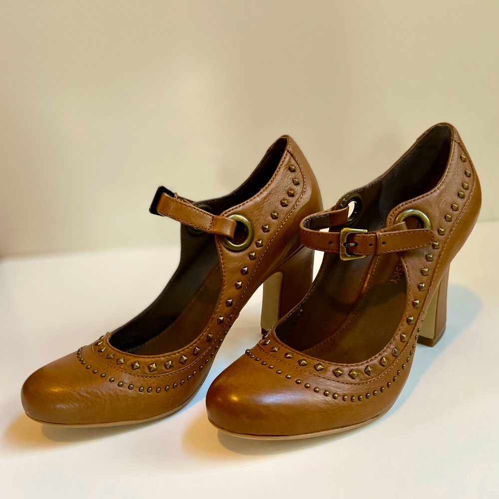 Brown Studded Pumps - Size 6 - New